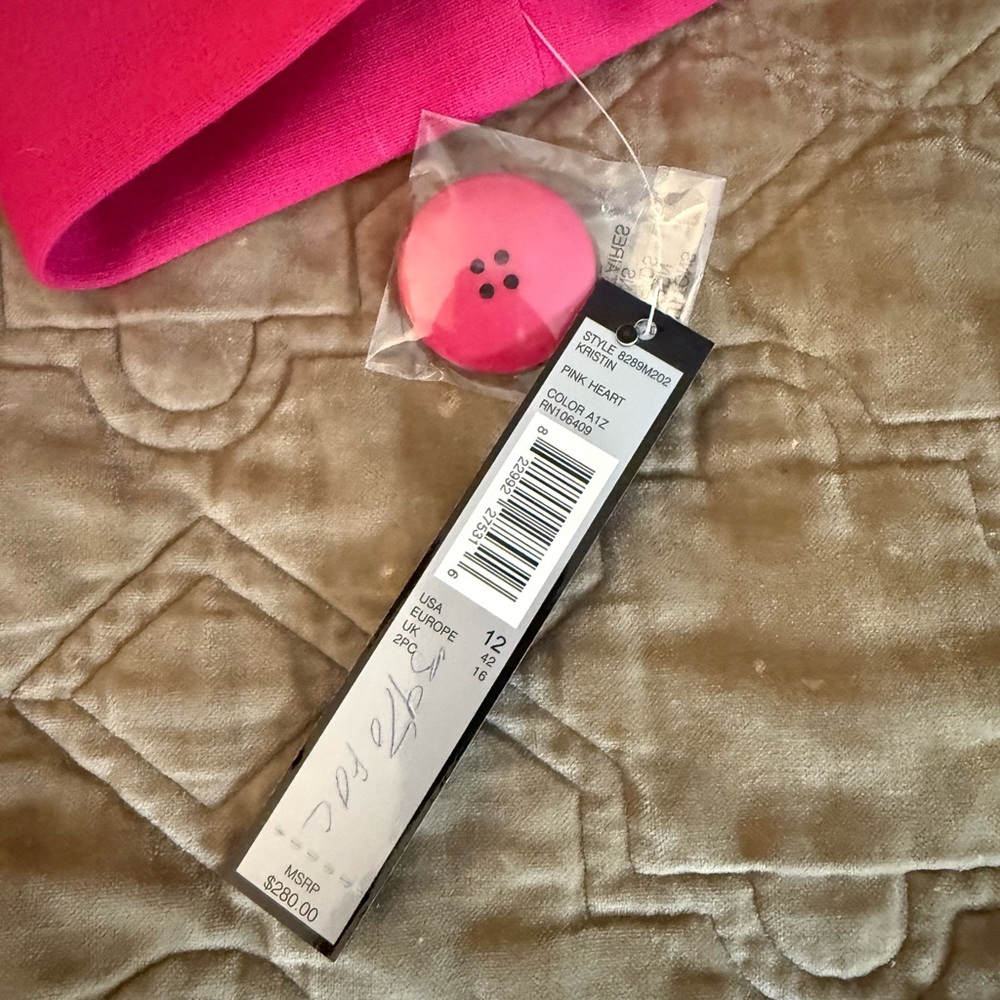 Tahari NWT Vibrant Pink Skirt and Jacket Suit - Picture 3 of 3
